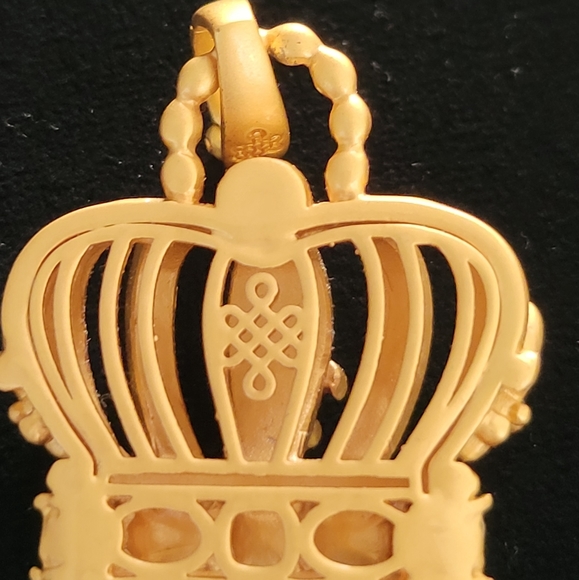 Lulu Avenue gold crown pendant - Picture 3 of 5